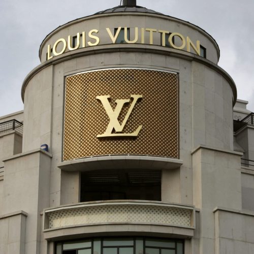 lvmh-et-d-autres-fleurons-tricolores-reviennent-a-des-sommets-boursiers-654041